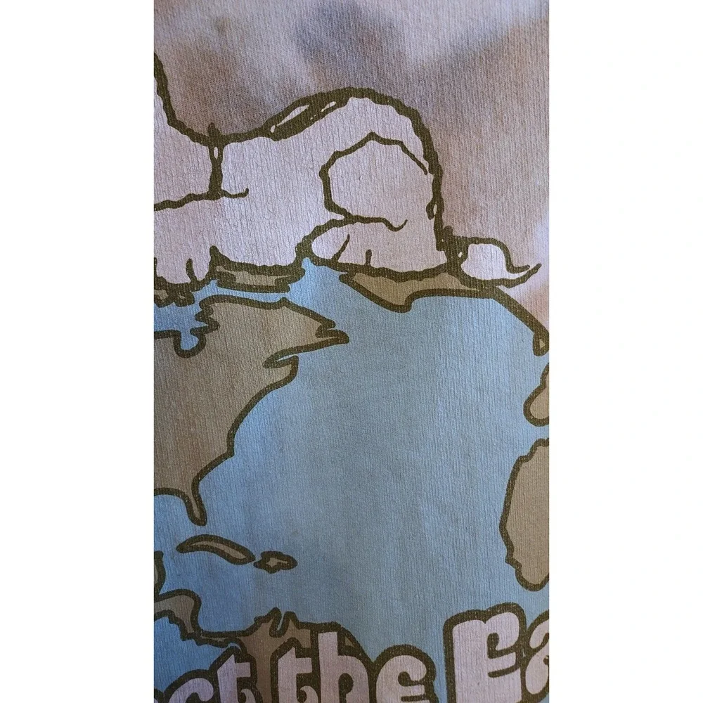 Peanuts Snoopy Protect The Earth‎ Tie Dye Hoodie Unisex Size Medium Sweatshirt